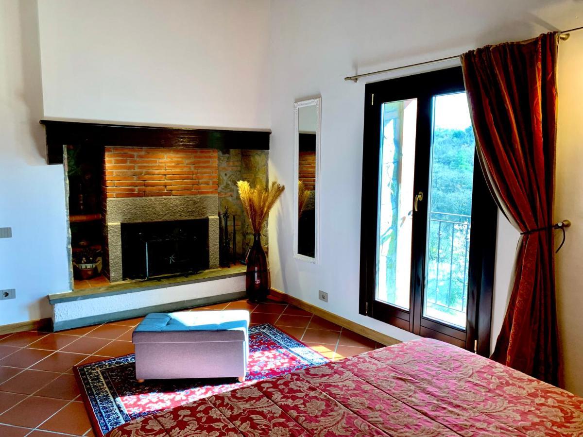 Agriturismo Il Colle Poggio Alla Croce Exterior foto