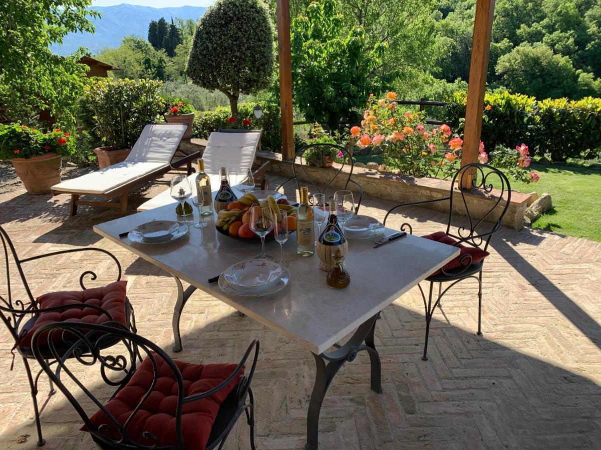 Agriturismo Il Colle Poggio Alla Croce Exterior foto